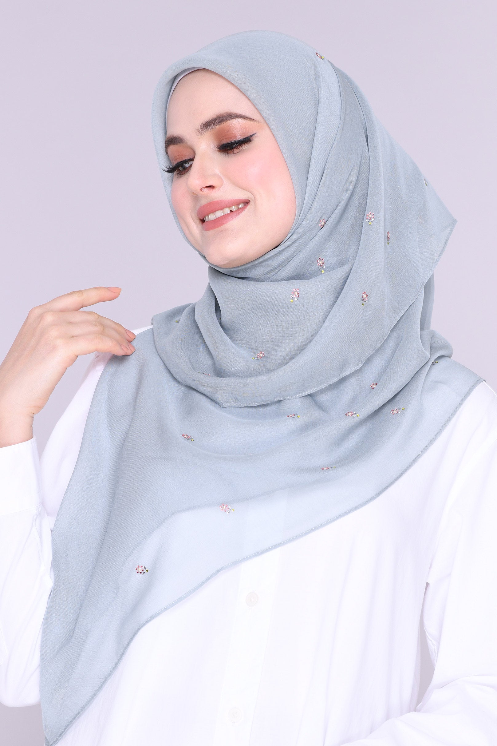 BAWAL ACACIA