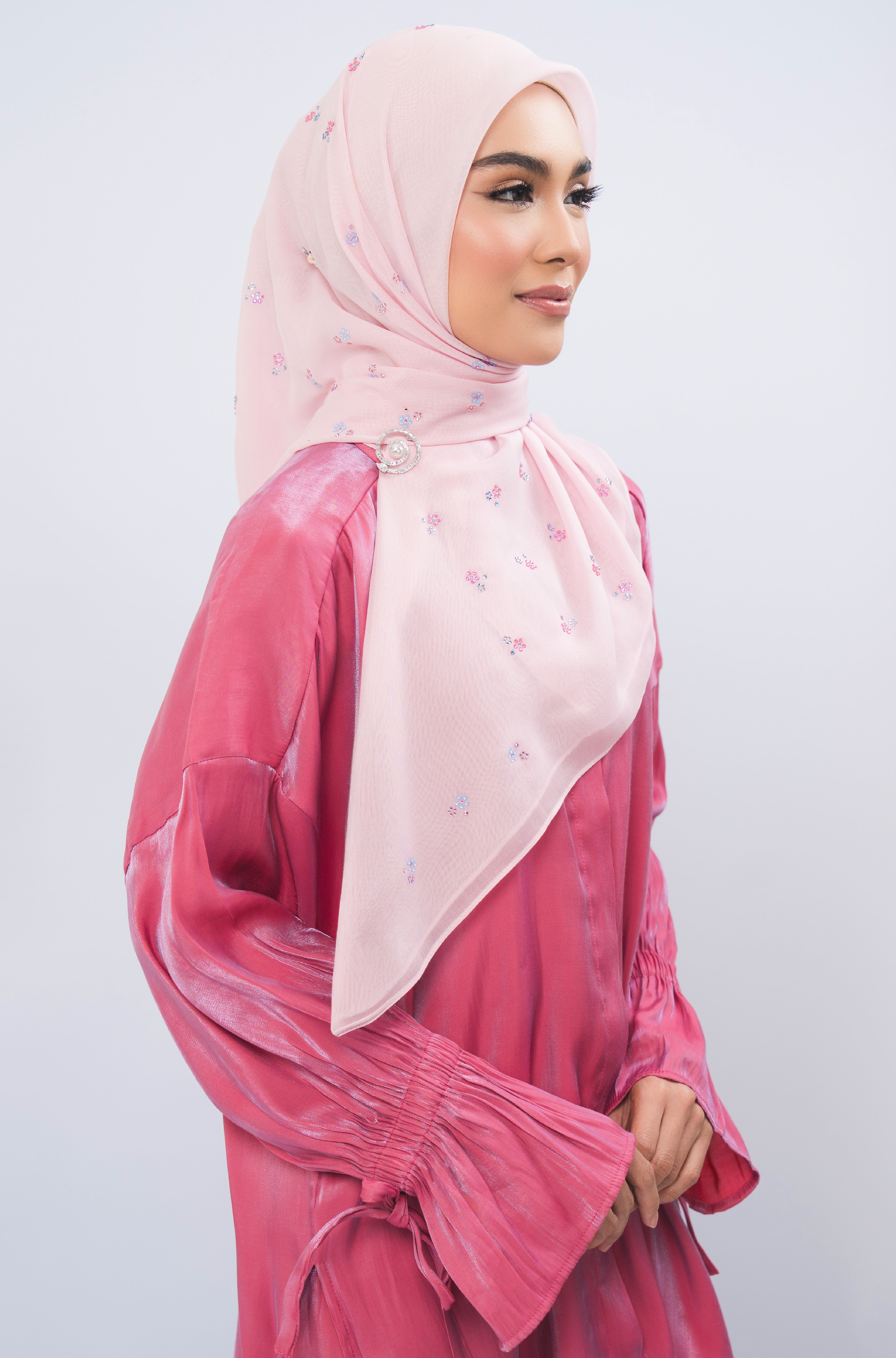 BAWAL QUEEN BEE