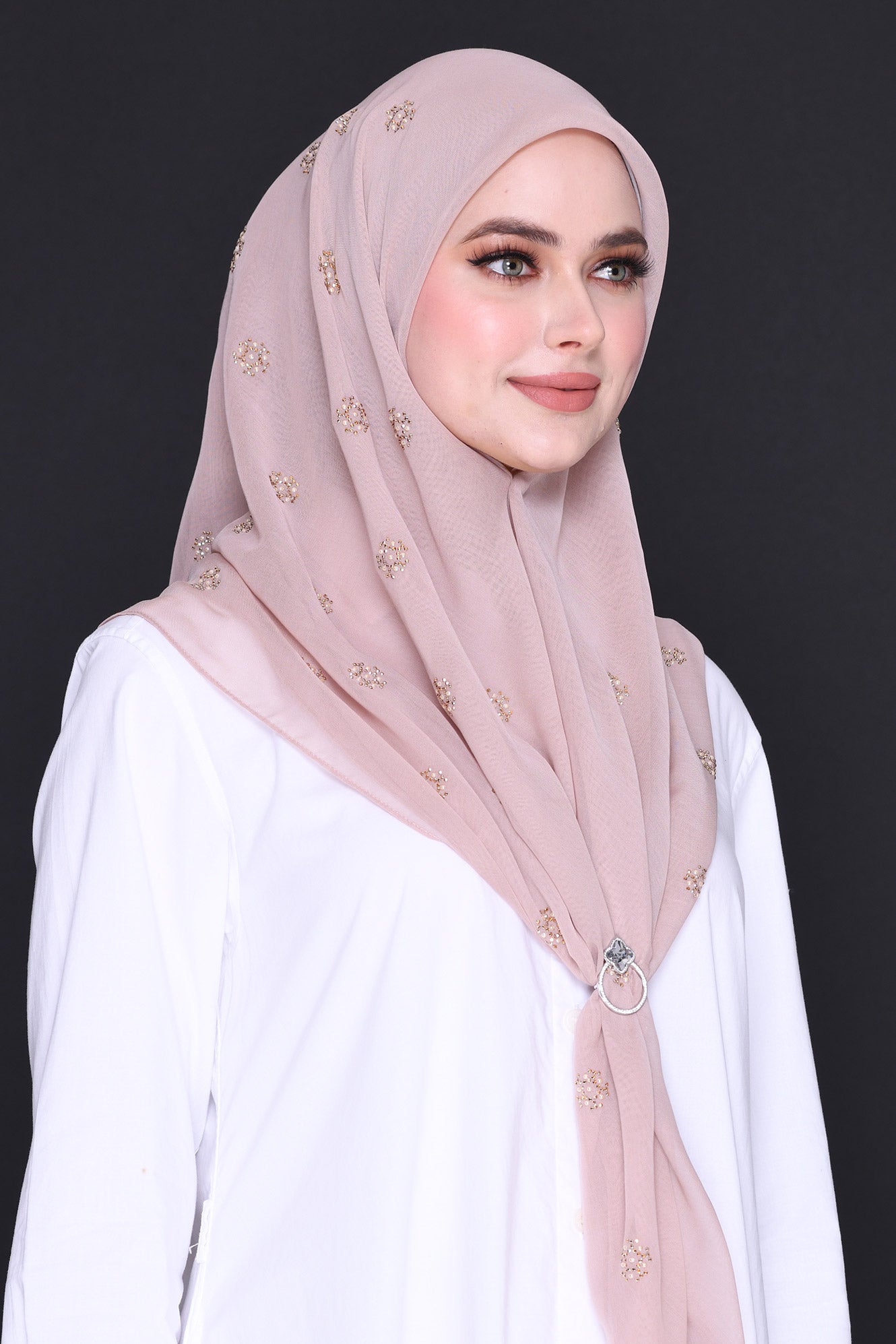 BAWAL SUZANNA