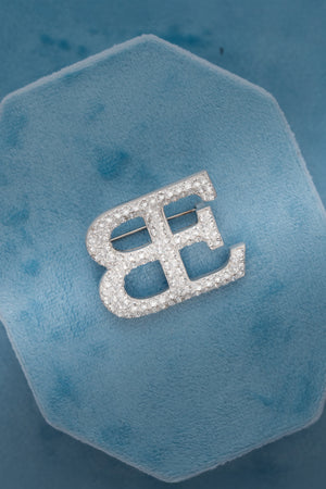 BROOCH B (PIN)