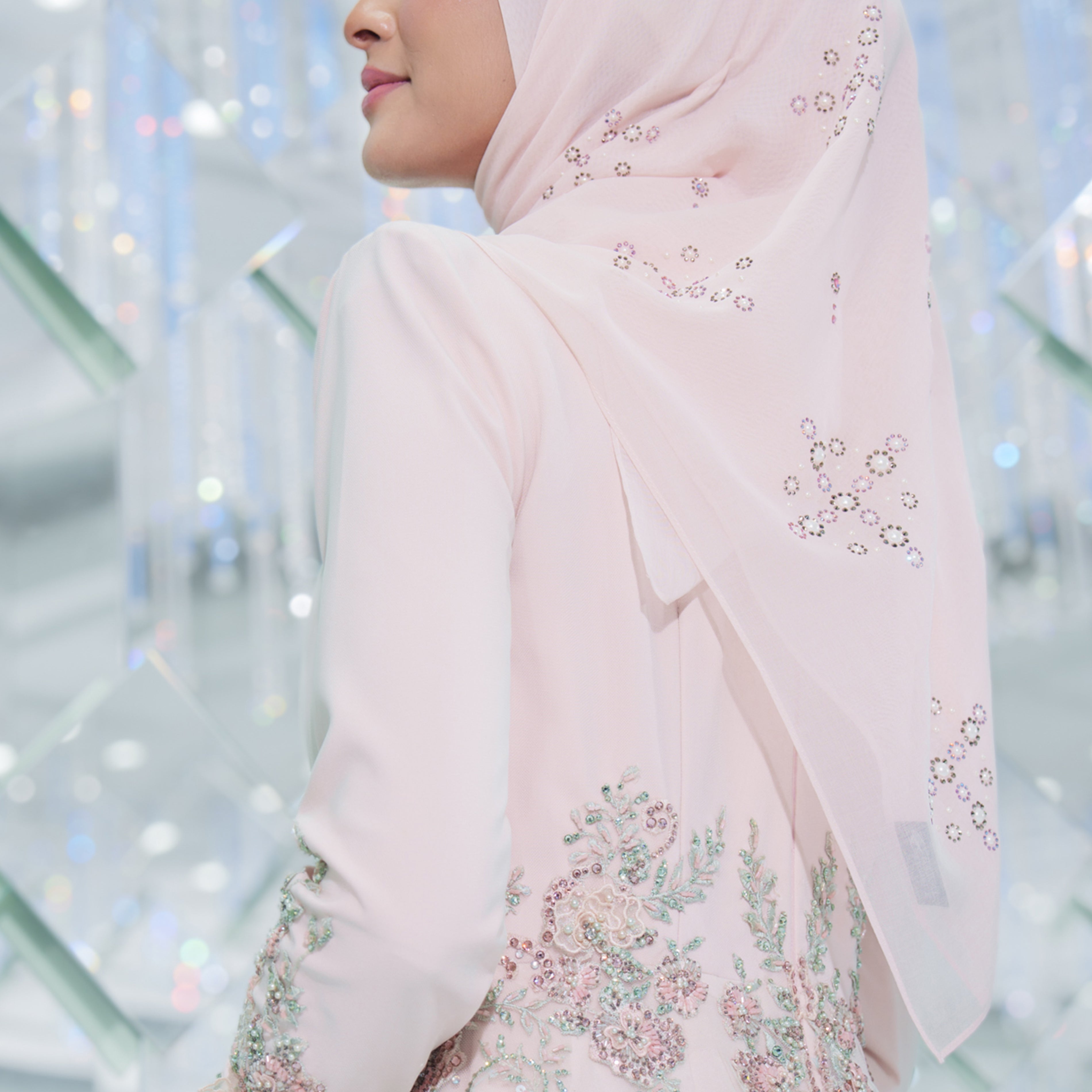 PUTERI CAHAYA
