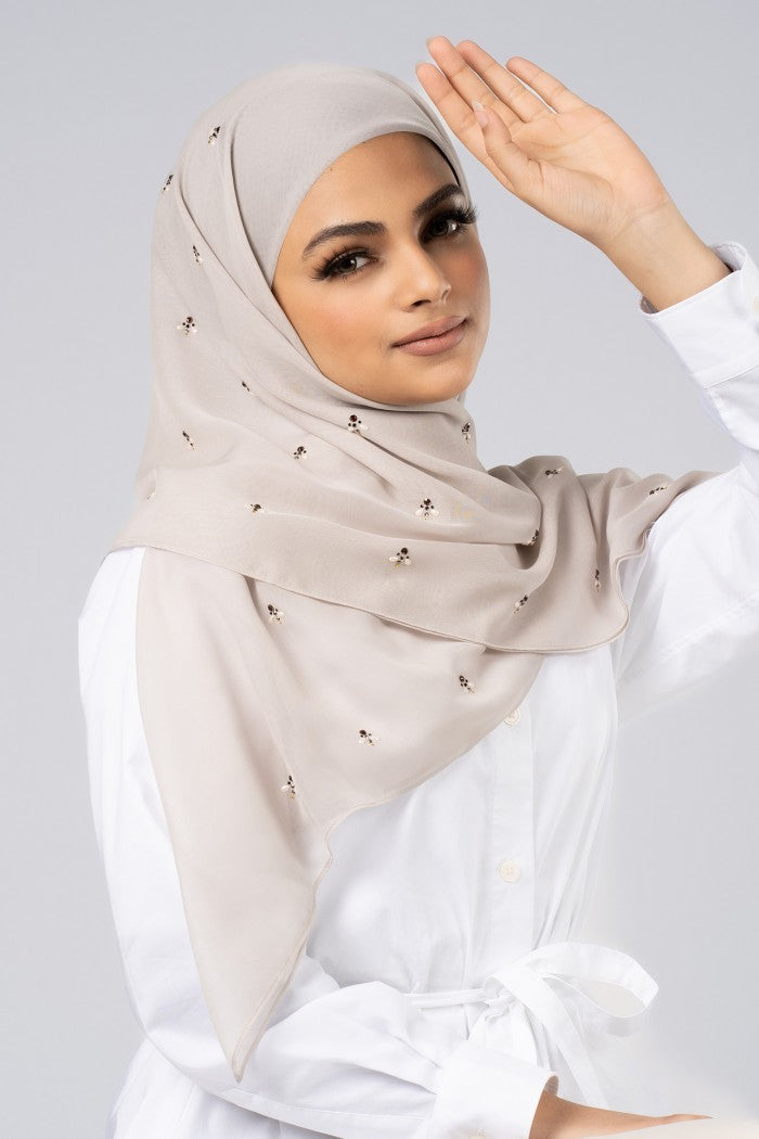 BAWAL DAZZLE BEE
