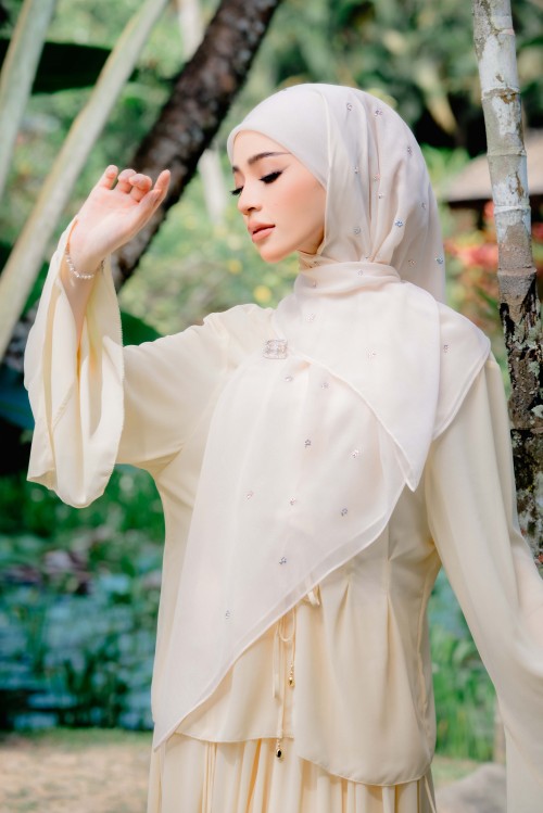 BAWAL MISTY BLOOM